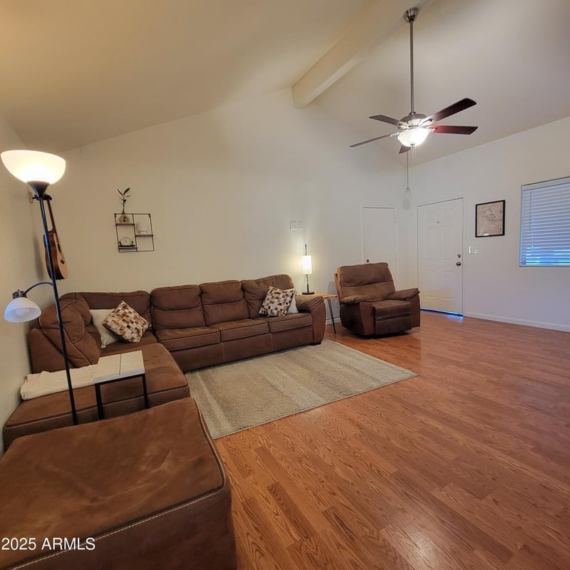 2121 Potter Dr, Phoenix, AZ 85027