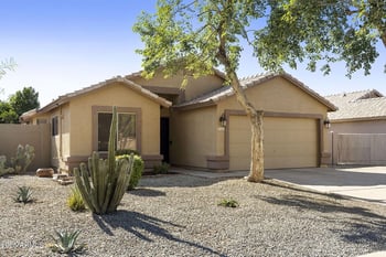 2121 Saint Charles Ave, Phoenix, AZ 85041