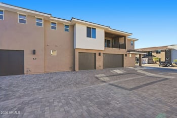 2121 Sonoran Desert Dr #114, Phoenix, AZ 85085