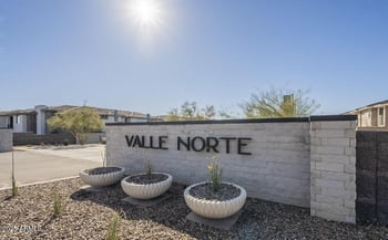 2121 Sonoran Desert Dr #125, Phoenix, AZ 85085