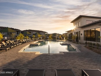 2121 Sonoran Desert Dr #32, Phoenix, AZ 85085