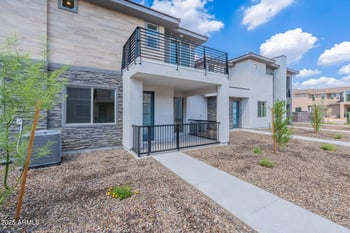 2121 Sonoran Desert Dr #58, Phoenix, AZ 85085