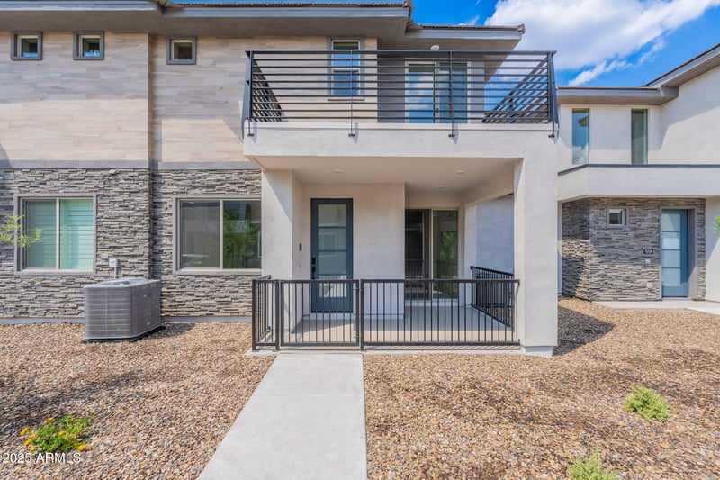 2121 Sonoran Desert Dr #58, Phoenix, AZ 85085