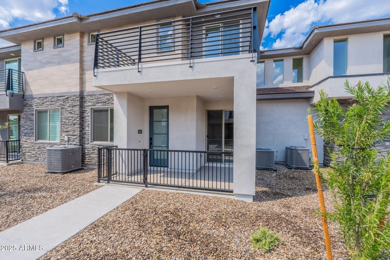 2121 Sonoran Desert Dr #58, Phoenix, AZ 85085