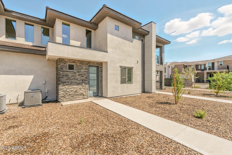 2121 Sonoran Desert Dr #59, Phoenix, AZ 85085