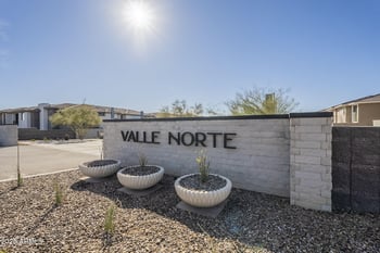 2121 Sonoran Desert Dr #72, Phoenix, AZ 85085