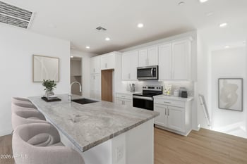 2121 Sonoran Desert Dr #75, Phoenix, AZ 85085