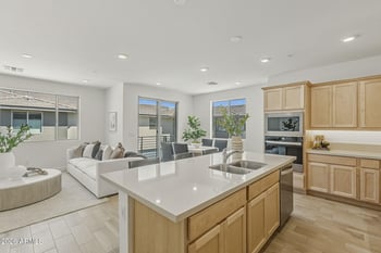 2121 Sonoran Desert Dr #99, Phoenix, AZ 85085