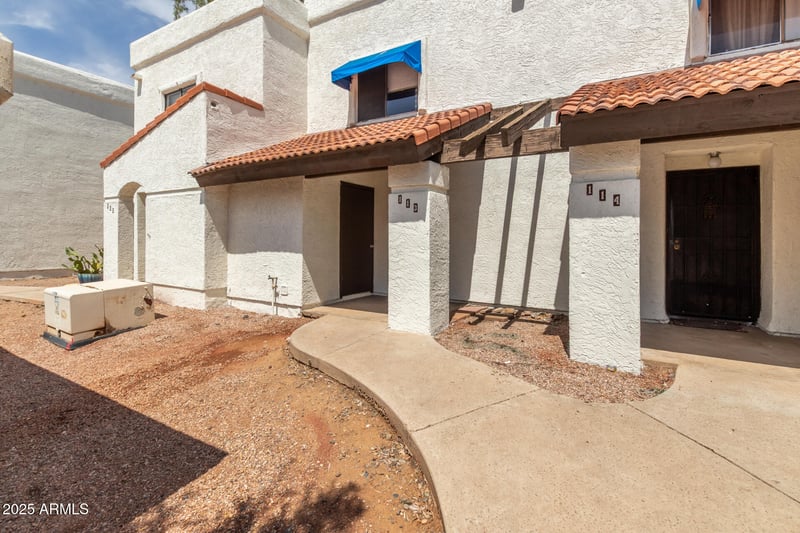 2121 Union Hills Dr #113, Phoenix, AZ 85027