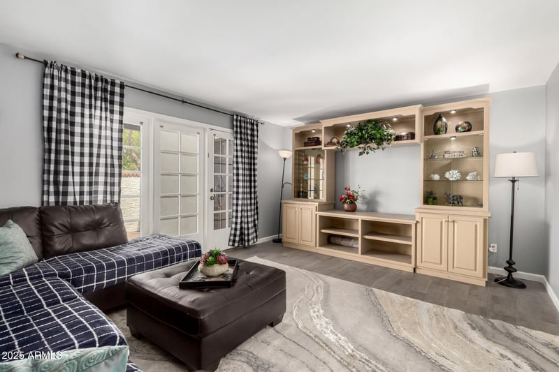2121 Union Hills Dr #113, Phoenix, AZ 85027