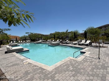 2121 Sonoran Desert Dr #124, Phoenix, AZ 85085