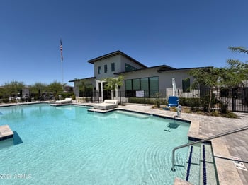 2121 Sonoran Desert Dr #124, Phoenix, AZ 85085