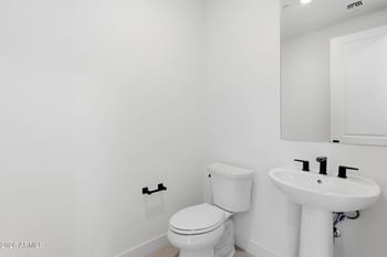 2121 W Sonoran Desert Dr #155, Phoenix, AZ 85085