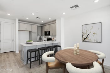 2121 Sonoran Desert Dr #156, Phoenix, AZ 85085