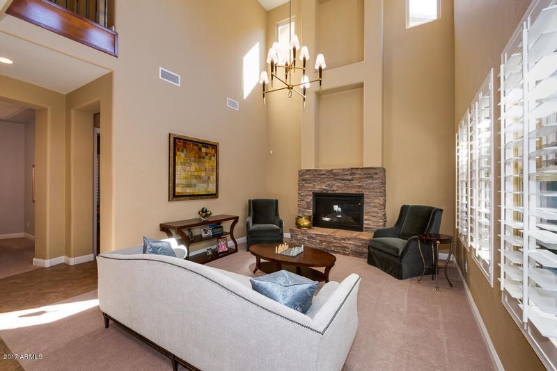 21215 N 38th Pl, Phoenix, AZ 85050