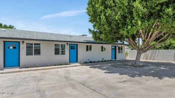 2122 Augusta Ave, Phoenix, AZ 85021