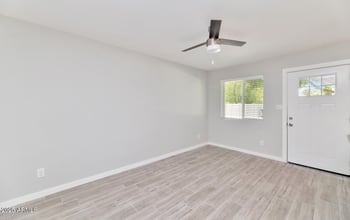 2122 Augusta Ave, Phoenix, AZ 85021