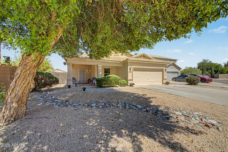 2122 E Andalusian Loop, San Tan Valley, AZ 85140