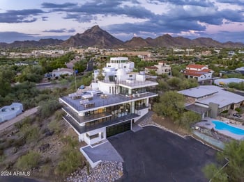 2122 E Palo Verde Dr, Phoenix, AZ 85016
