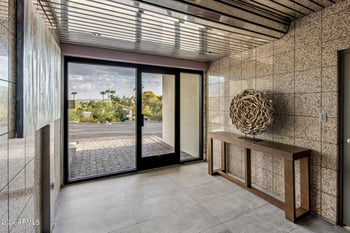 2122 E Palo Verde Dr, Phoenix, AZ 85016