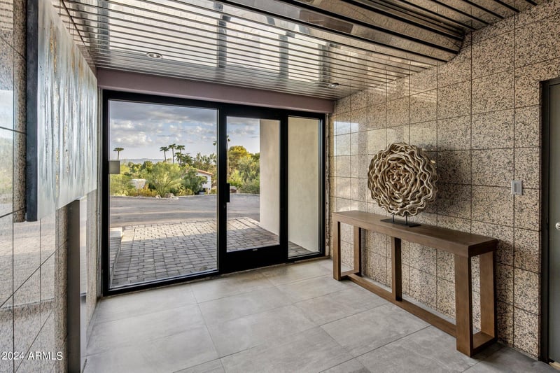 2122 E Palo Verde Dr, Phoenix, AZ 85016