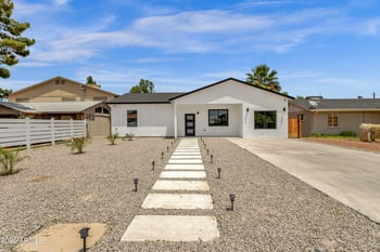 2122 Virginia Ave, Phoenix, AZ 85009