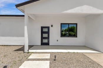 2122 Virginia Ave, Phoenix, AZ 85009