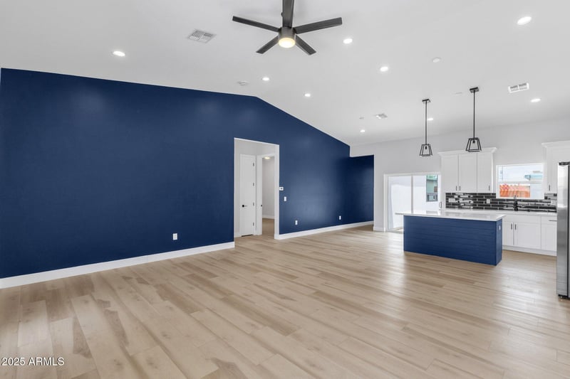2122 Virginia Ave, Phoenix, AZ 85009