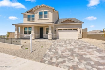 2122 W Desert View Dr, Phoenix, AZ 85041