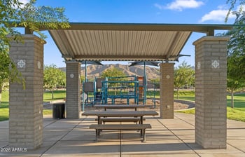 2122 Ian Dr, Phoenix, AZ 85041