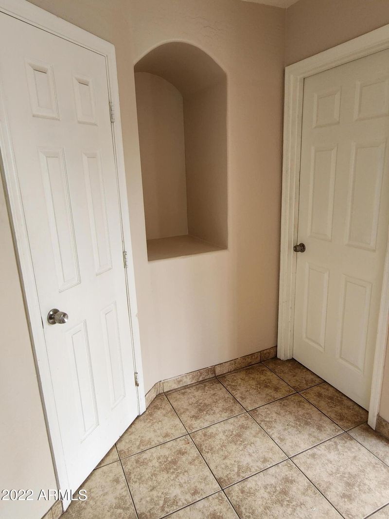 2122 W Madison St, Phoenix, AZ 85009