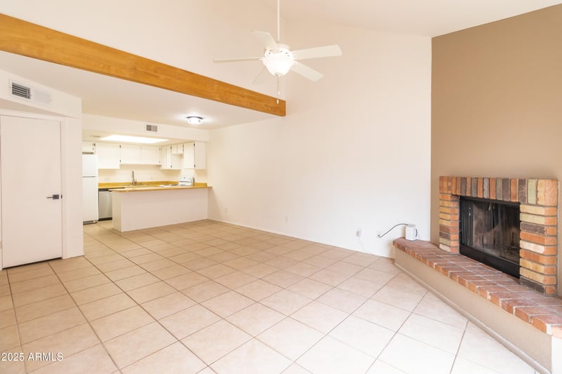 2123 Kirkland Ln #4, Tempe, AZ 85281