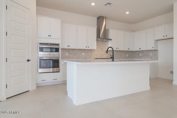 2123 Mill Rd, San Tan Valley, AZ 85140