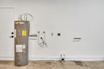 2123 Radcliffe Dr, Tempe, AZ 85283