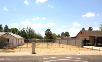 2123 Elm St #-, Phoenix, AZ 85015