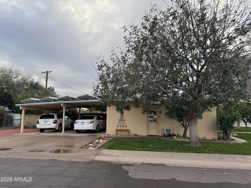 2123 W Nicolet Ave, Phoenix, AZ 85021