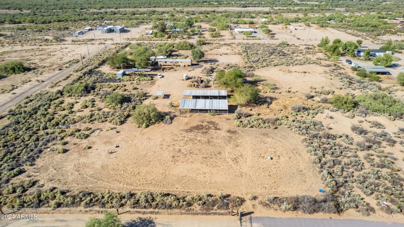 21235. Elliot Rd #-, Buckeye, AZ 85326