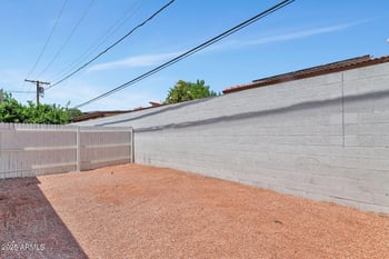 2124 Augusta Ave, Phoenix, AZ 85021