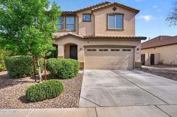 2124 Desert Ln, Phoenix, AZ 85041