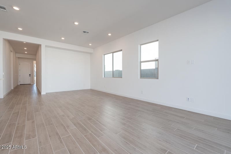 2124 Mill Rd, San Tan Valley, AZ 85140