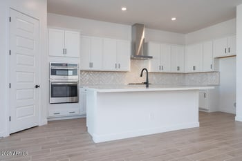 2124 Mill Rd, San Tan Valley, AZ 85140