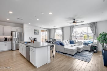 21241 Superstition Dr, Queen Creek, AZ 85142