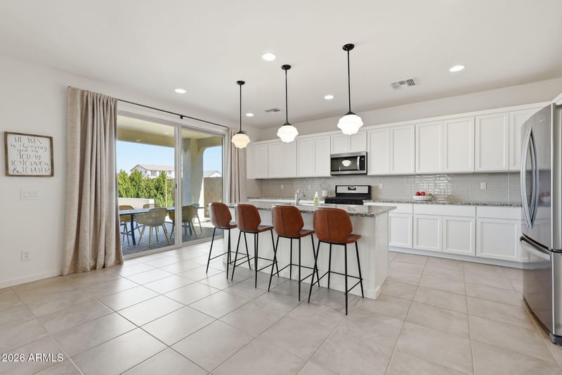 21242 Swan Dr, Queen Creek, AZ 85142