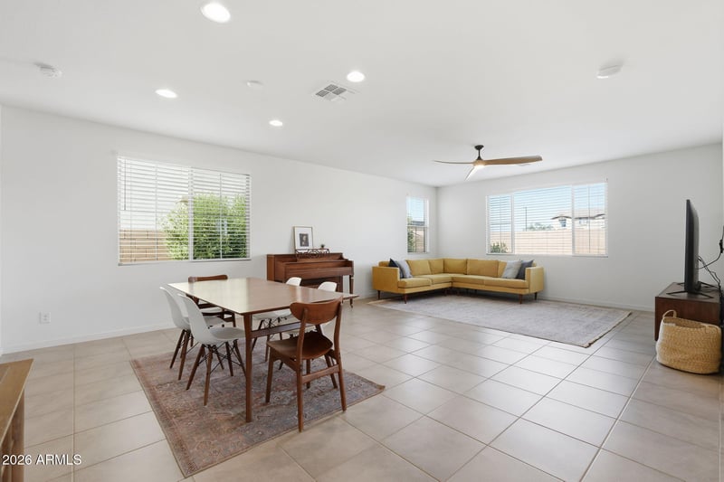 21242 Swan Dr, Queen Creek, AZ 85142