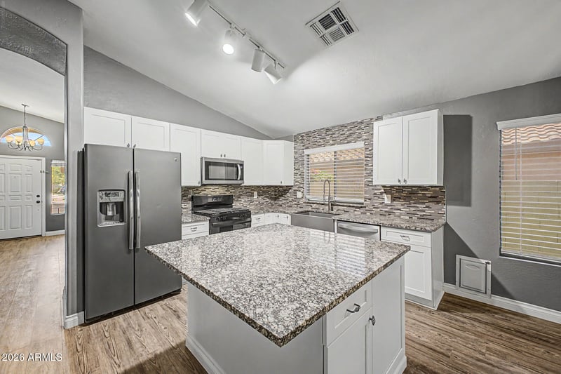 21248 N 88th Ln, Peoria, AZ 85382