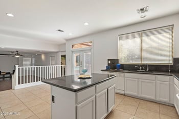 2125 Crimson Ter, Phoenix, AZ 85085