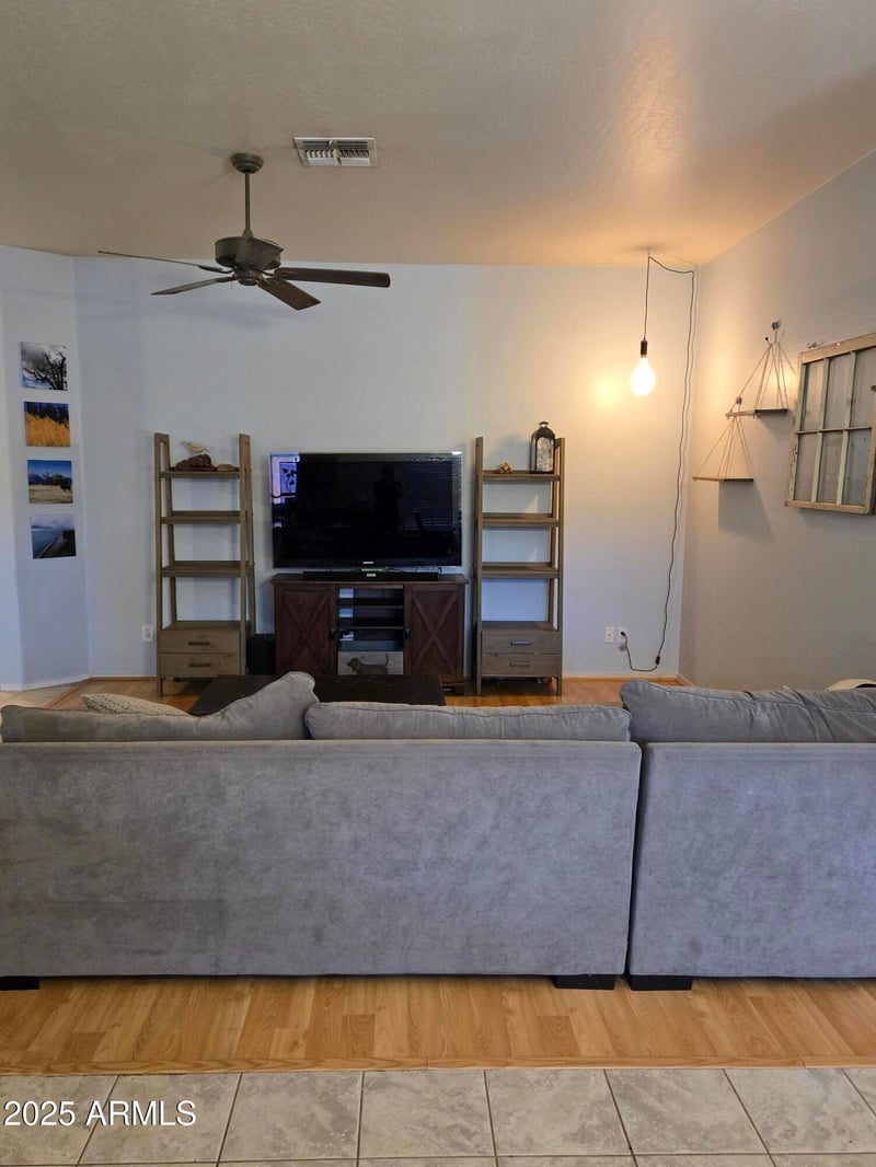 2125 Danbury Rd, Phoenix, AZ 85022