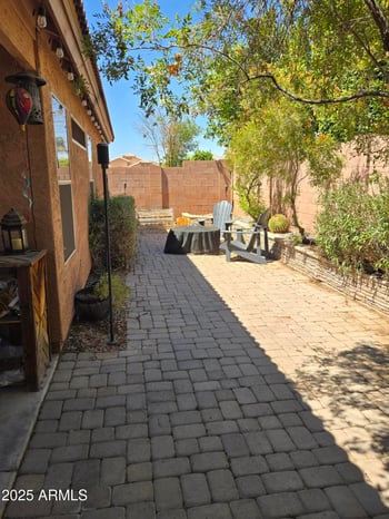 2125 Danbury Rd, Phoenix, AZ 85022