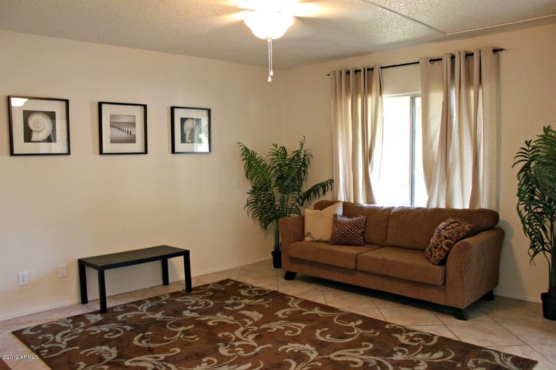 2125 E Ellis Dr, Tempe, AZ 85282