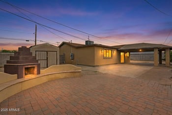 2125 Sweetwater Ave, Phoenix, AZ 85022